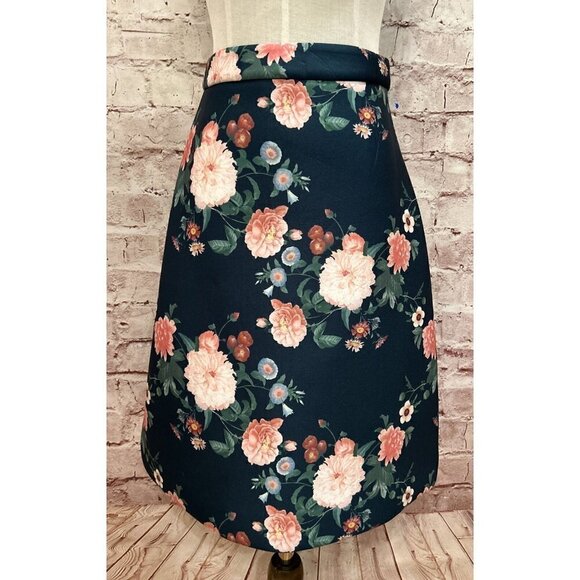 ERIN Fetherston Garden Bloom Green Pink Floral Skirt Size 0 W23 Sharkskin Scuba - Picture 2 of 3